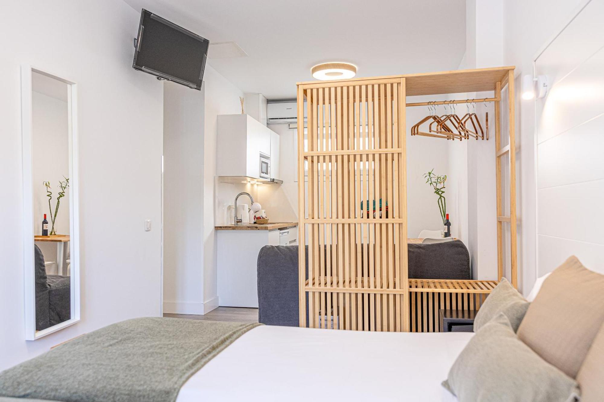 Bambu Suites Vegueta Alquiler Por Habitacion Las Palmas Exterior photo