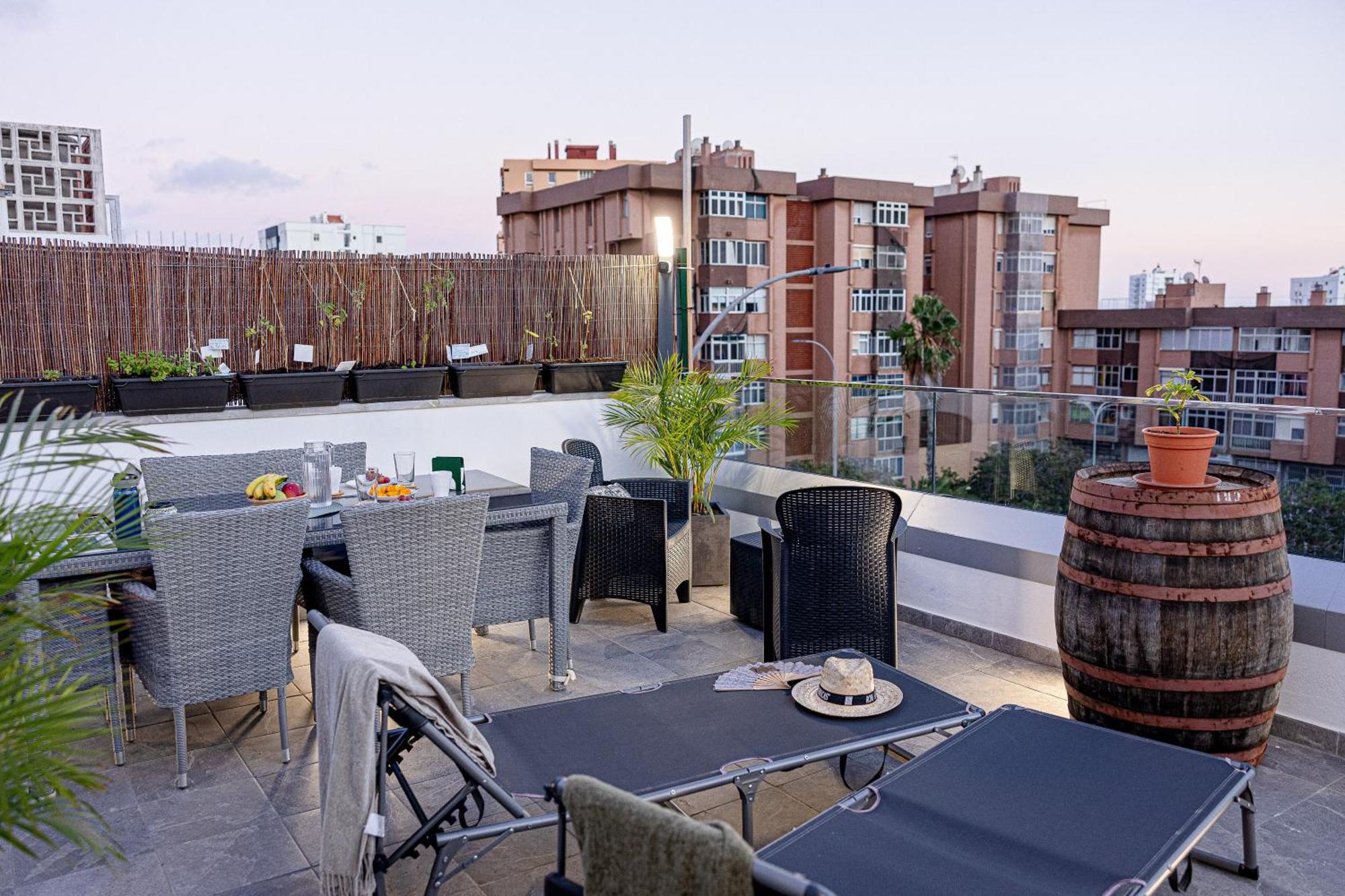 Bambu Suites Vegueta Alquiler Por Habitacion Las Palmas Exterior photo