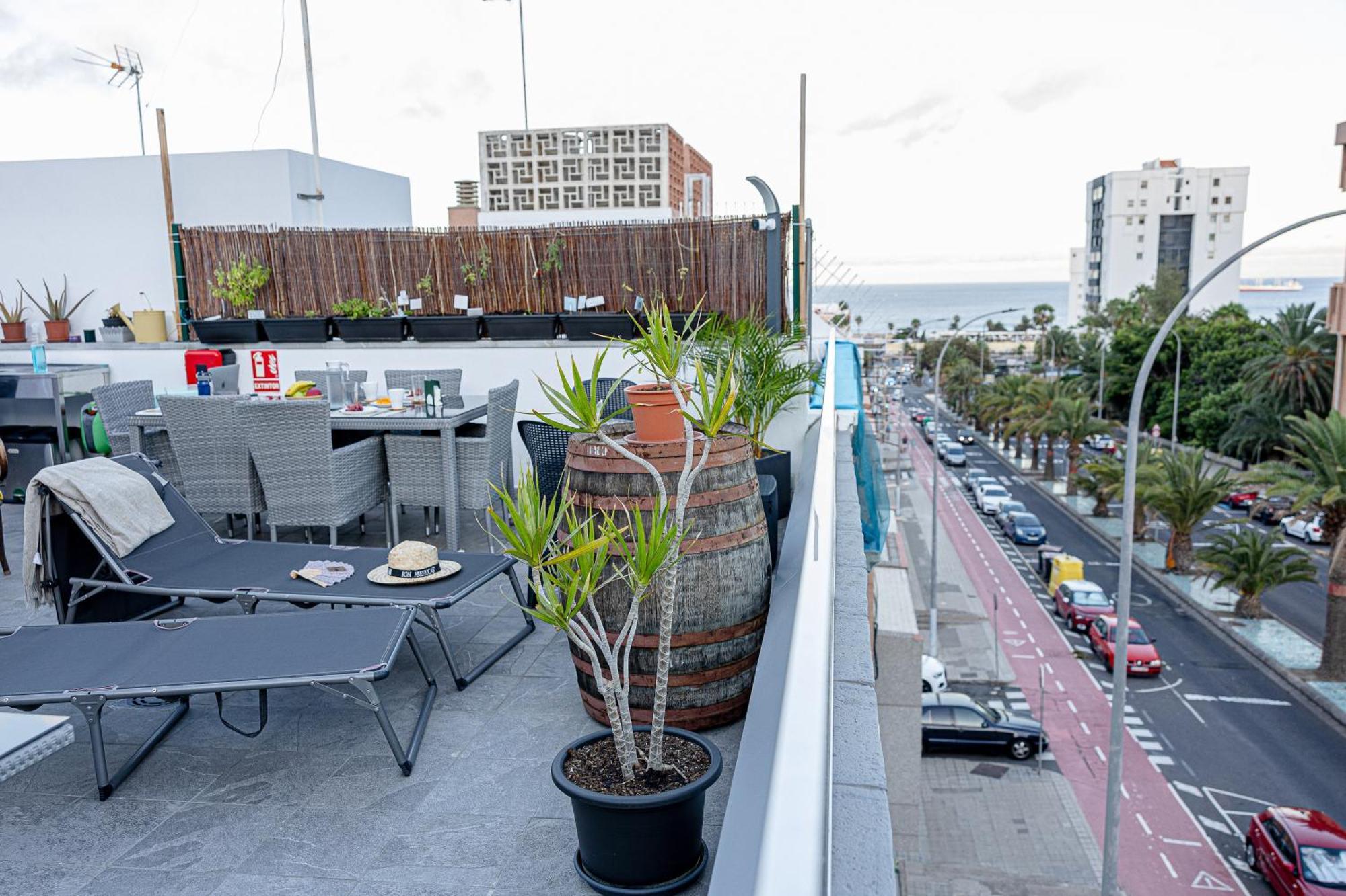 Bambu Suites Vegueta Alquiler Por Habitacion Las Palmas Exterior photo